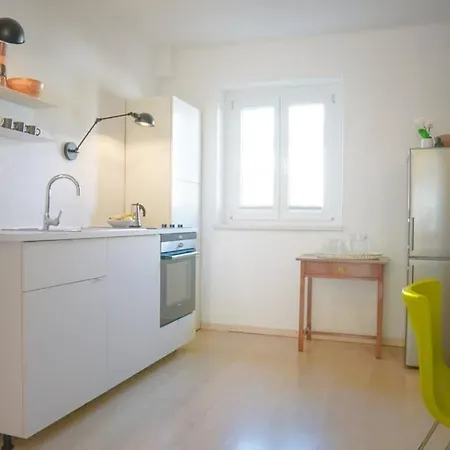 Lightland Apartments With Easy Parking * Innsbruck
