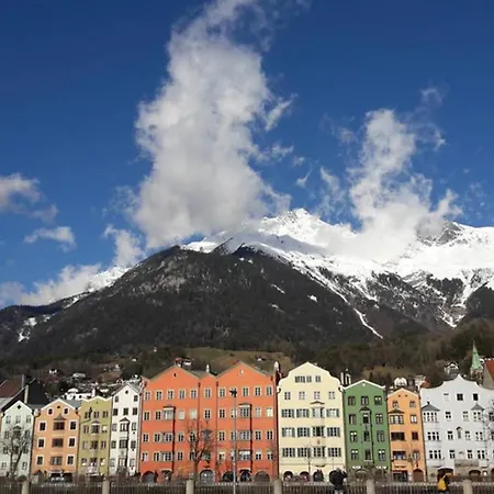 Lightland Apartments With Easy Parking Innsbruck